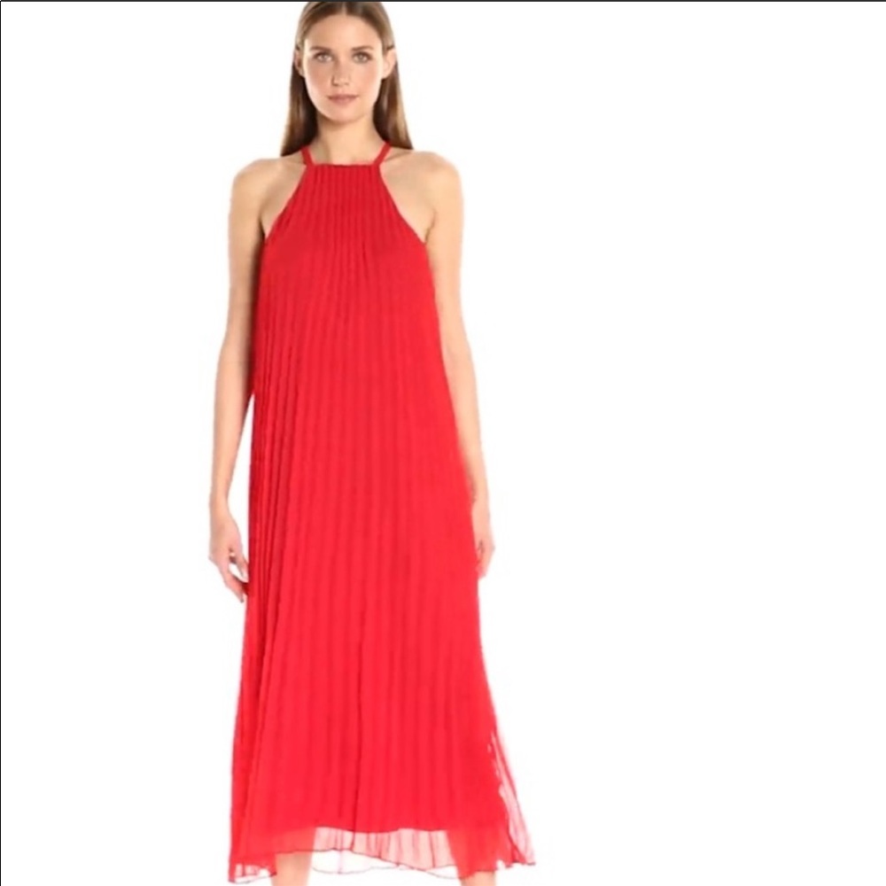 Lively red dress
